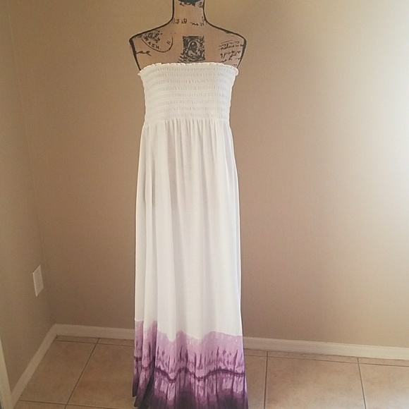 Xhilaration Dresses & Skirts - Dress